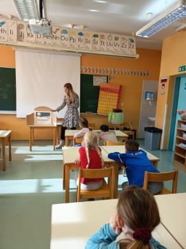 Biblipedagoske ure v OS, marec 2025, foto Urska Kralj (7)